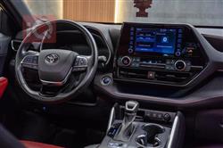 تۆیۆتا هایلاندەر